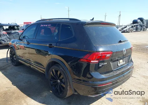 2021 Volkswagen Tiguan 2.0T Se/2.0T Se R-Line Black/2.0T Sel из США, поврежденный, VIN 3VV3B7AX1MM057534